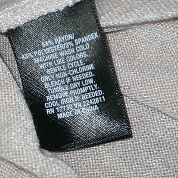 Mossimo Women's/ Junior's Long Tank Top - Picture 5 of 6